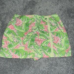 Lilly Pulitzer skort! Preppy pink and green in a size 2.